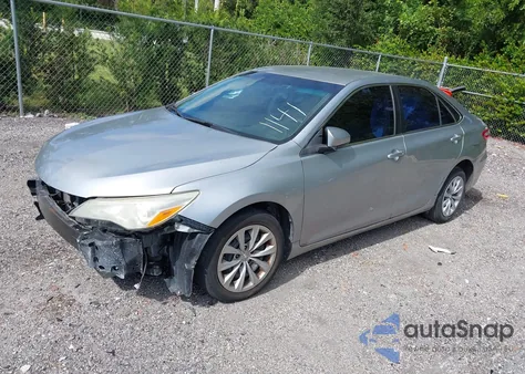 2016 Toyota Camry Le z USA, uszkodzony, nr VIN 4T1BF1FK4GU571141